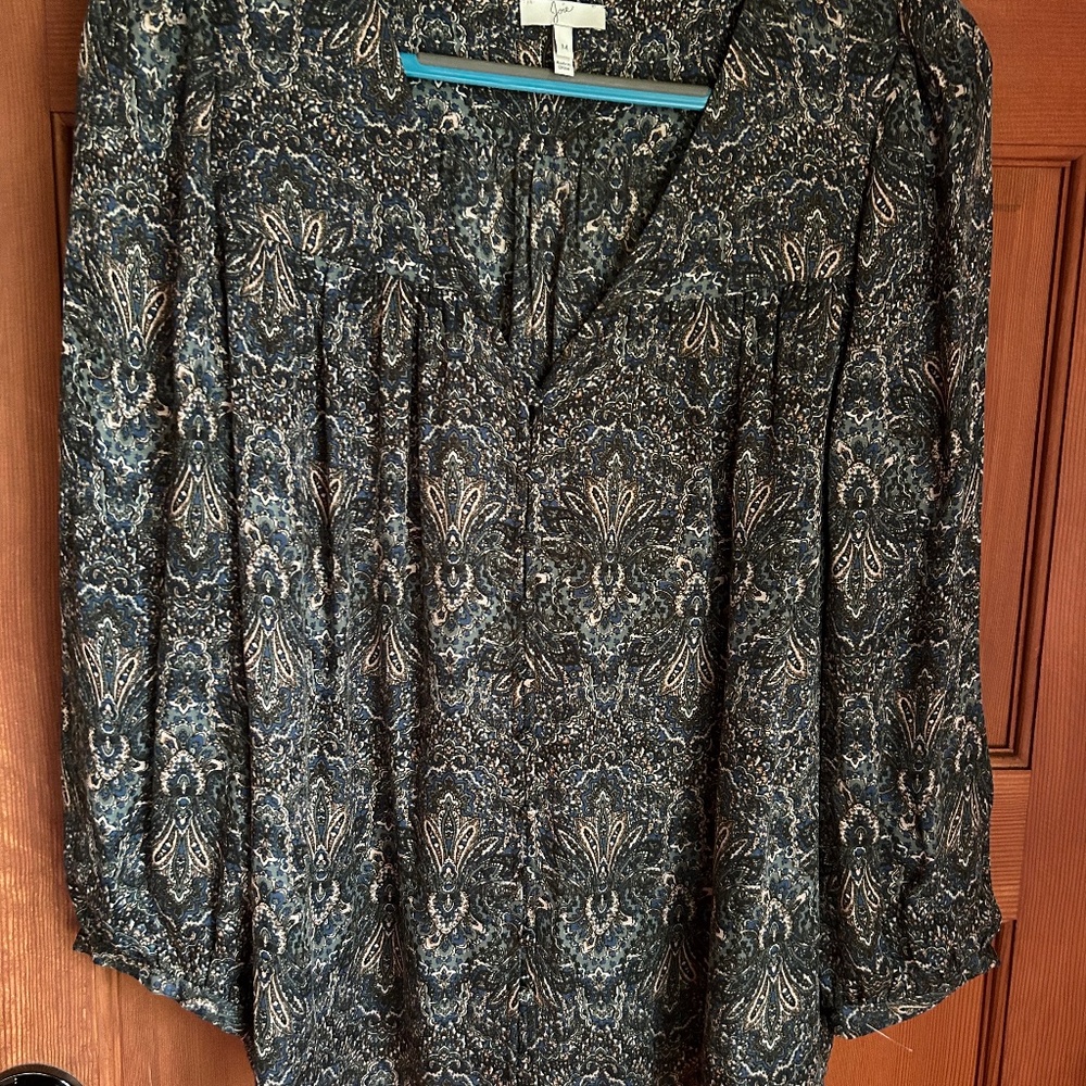 Joie Silk Blouse (Size Medium)